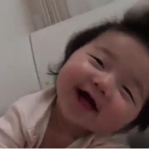 Figurinha de Bebes Reações animadas (8 de 12)