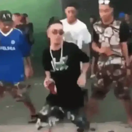 Figurinha de danças | dancing 💃🏾🕺🏾 (4 de 15)