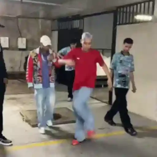 Figurinha de danças | dancing 💃🏾🕺🏾 (5 de 15)