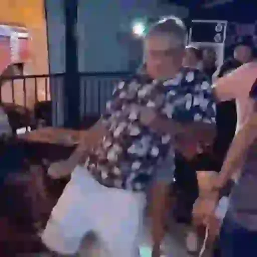 Figurinha de Dancinhass para WhatsApp (8 de 15)