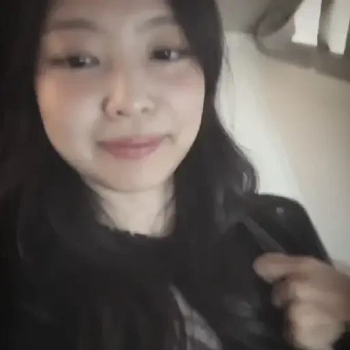 Figurinha de Jennie. | @illvocano  𝐇aki. para WhatsApp (12 de 21)