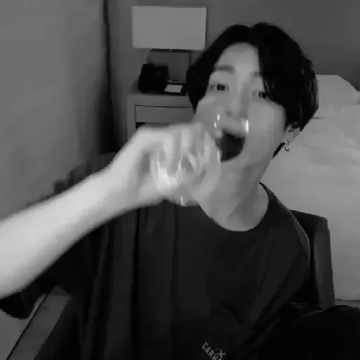 Figurinha de Jungkook. | @illvocano  𝐇aki. (12 de 23)