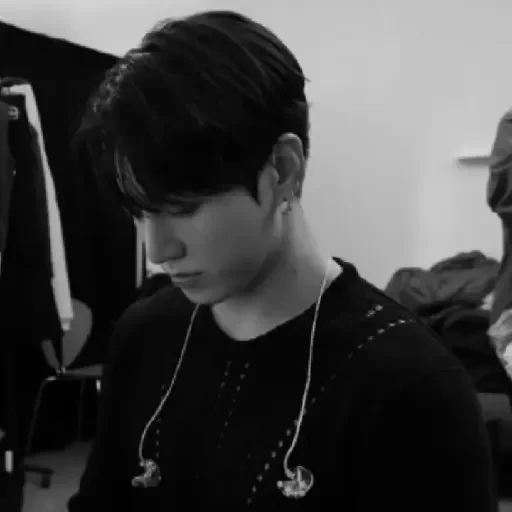 Figurinha de Jungkook. | @illvocano  𝐇aki. (23 de 23)