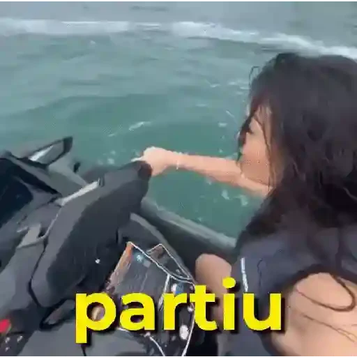 Figurinha de karamba lívia para WhatsApp (9 de 28)