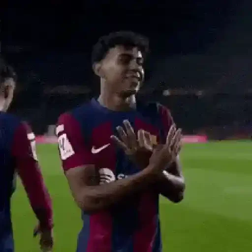 Figurinha de LAMINE YAMAL ✋😜🤚 (12 de 15)