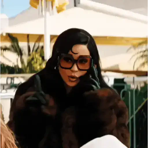 Figurinha de Maddy Perez para WhatsApp (21 de 25)