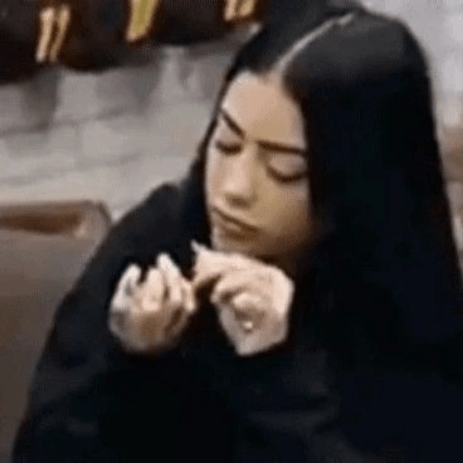Figurinha de MC Mirella | Memes e Reações para WhatsApp (7 de 23)