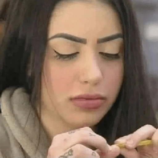 Figurinha de MC Mirella | Memes e Reações para WhatsApp (11 de 23)