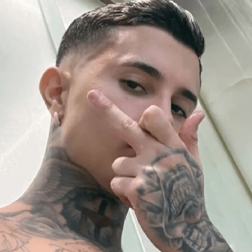 Figurinha de Mc Paiva para WhatsApp (2 de 15)