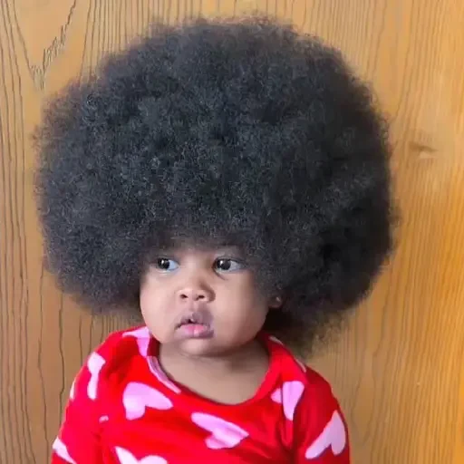 Figurinha de Mini divas pra reagir ✨️ para WhatsApp (2 de 16)