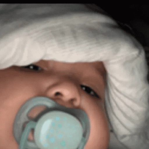 Figurinha de nenês fofinhos 💓 para WhatsApp (25 de 30)
