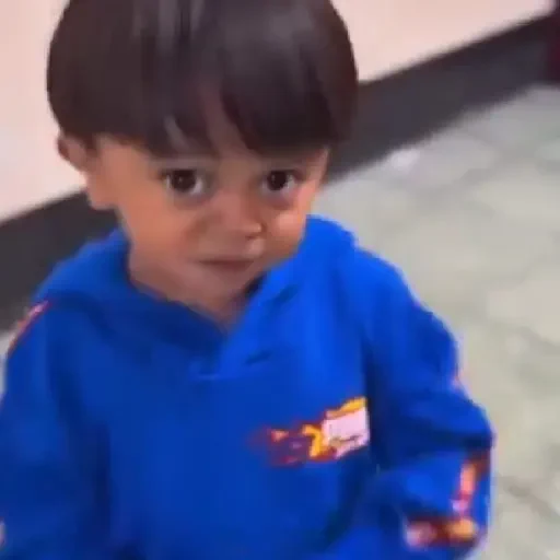 Figurinha de Niños ✨🧒🏻👧🏻 (2 de 20)