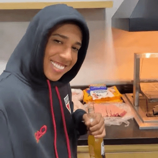 Figurinha de nino abravanel para WhatsApp (5 de 11)