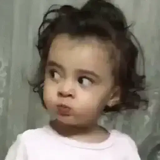 Figurinha de REAÇÕES DE BEBÊS FOFOS 🥰 para WhatsApp (7 de 16)