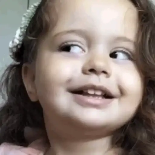 Figurinha de REAÇÕES DE CRIANÇAS 🤣 (2 de 15)