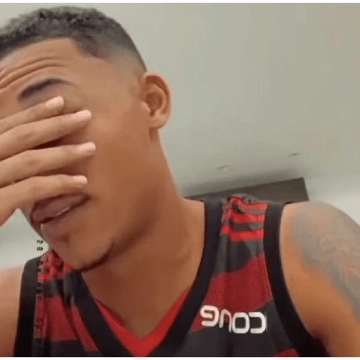 Figurinha de REAÇÕES (8 de 15)